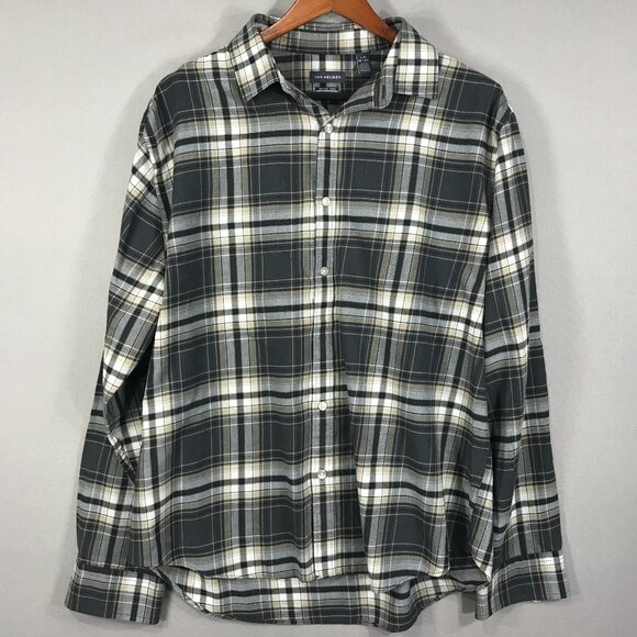 Van Heusen Shirt Men's Large Gray Plaid Regular Fit Never Tuck Button Down LS - Picture 1 of 11
